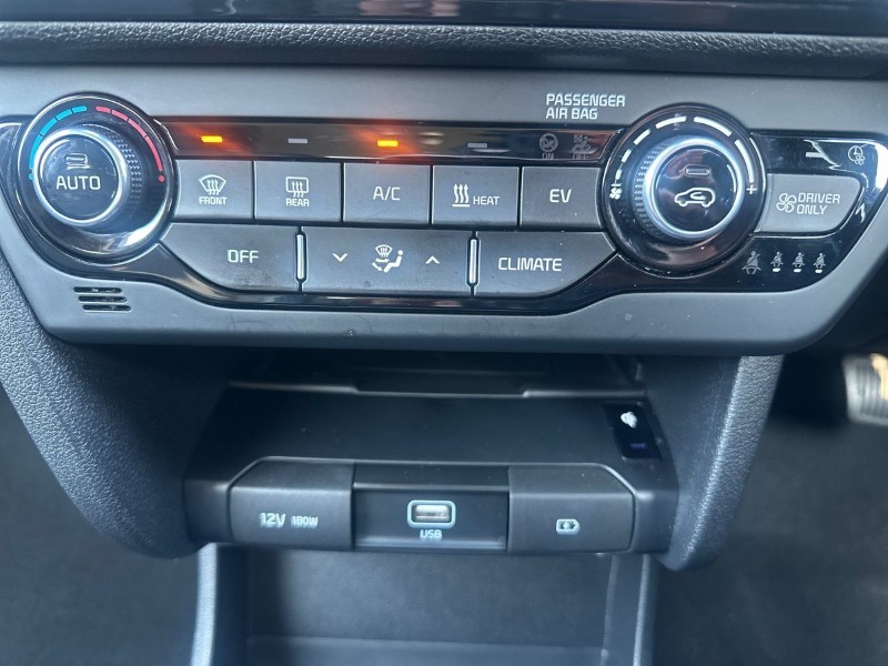 2021 (21) KIA E-NIRO 150kW 3 64kWh 5dr Auto 5133738