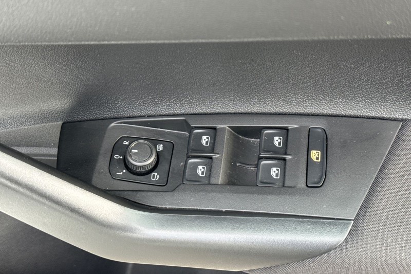 2025 (25) VOLKSWAGEN POLO 1.0 TSI Match 5dr 5131508