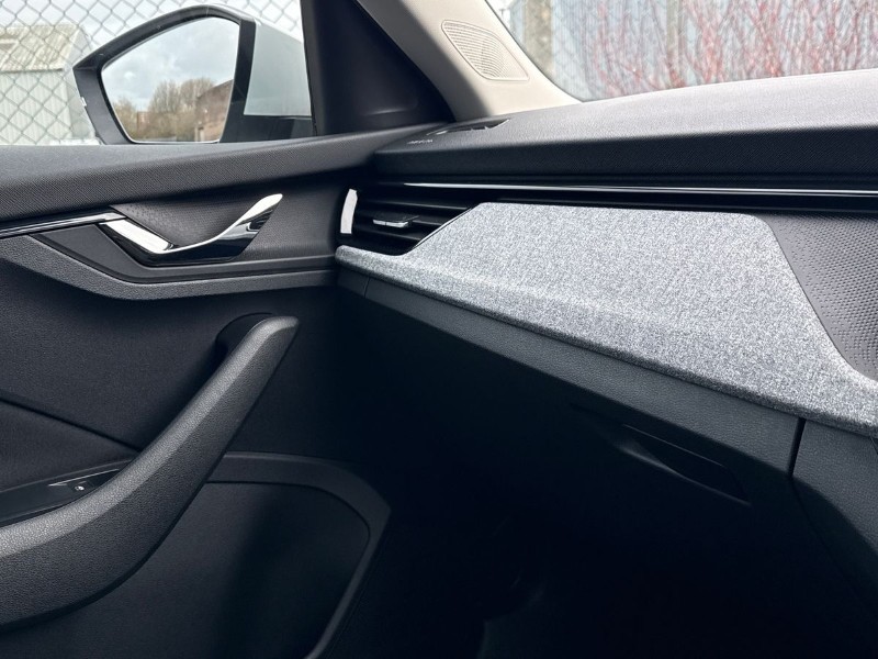 2024 (24) SKODA KAMIQ 1.0 TSI 95 SE 5dr 5167832