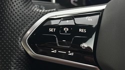 2023 (72) VOLKSWAGEN T-ROC 1.5 TSI R-Line 5dr 5118621