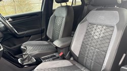 2023 (72) VOLKSWAGEN T-ROC 1.5 TSI R-Line 5dr 5118632