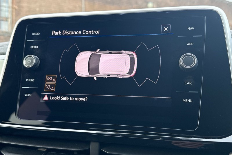 2023 (72) VOLKSWAGEN T-ROC 1.5 TSI R-Line 5dr 5118645