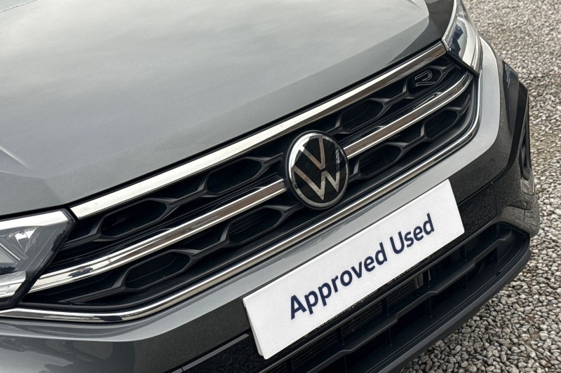 2023 (72) VOLKSWAGEN T-ROC 1.5 TSI R-Line 5dr 5118638