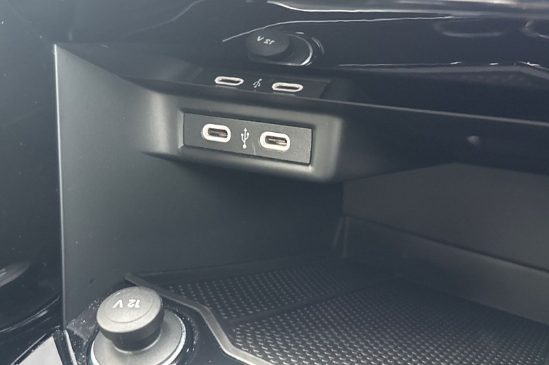 2023 (72) VOLKSWAGEN T-ROC 1.5 TSI R-Line 5dr 5118644