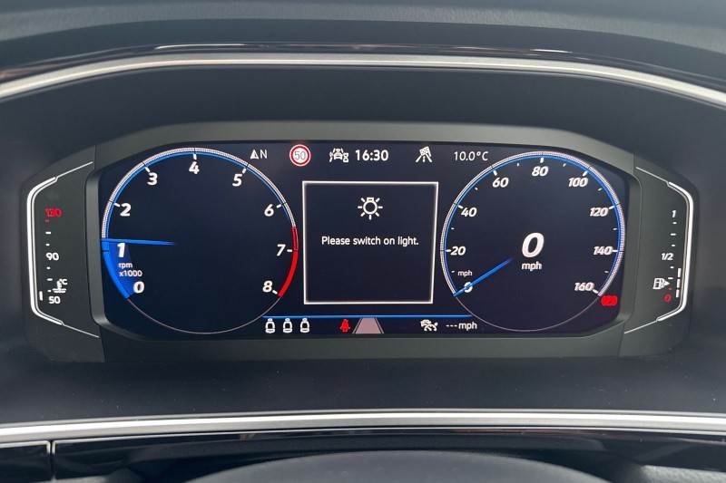 2023 (72) VOLKSWAGEN T-ROC 1.5 TSI R-Line 5dr 5118623