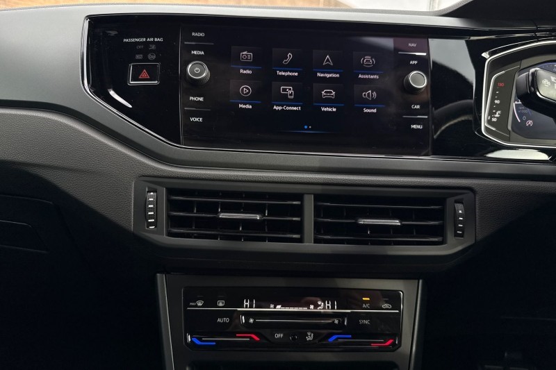 2022 (72) VOLKSWAGEN POLO 1.0 TSI 110 R-Line 5dr DSG 5131421