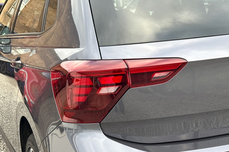 2022 (72) VOLKSWAGEN POLO 1.0 TSI 110 R-Line 5dr DSG 5131430