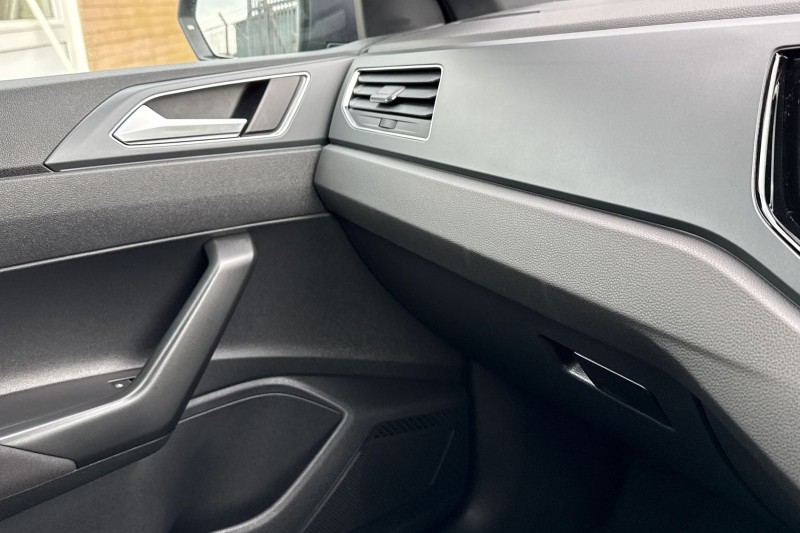 2022 (72) VOLKSWAGEN POLO 1.0 TSI 110 R-Line 5dr DSG 5131422