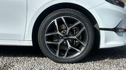 2023 (23) KIA CEED 1.5T GDi ISG 3 5dr 5227932