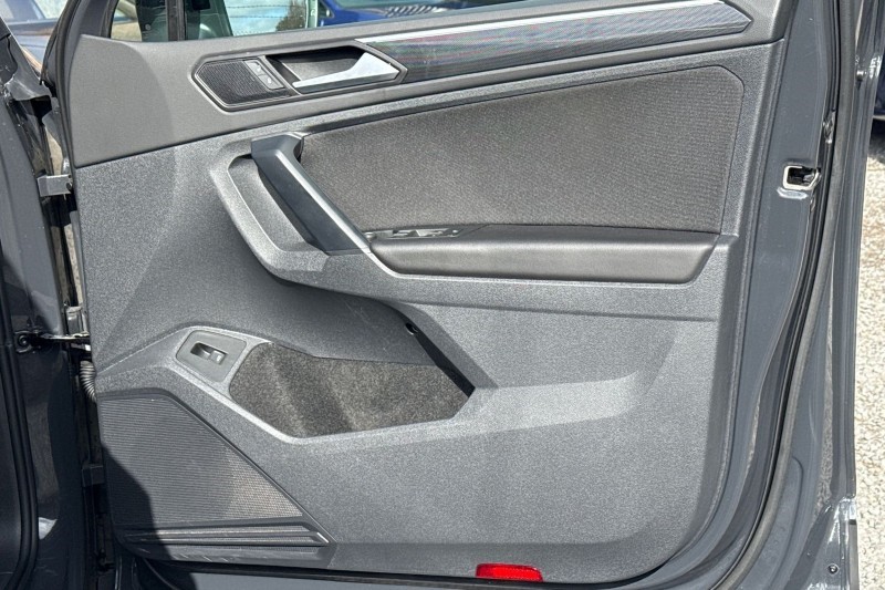 2023 (23) VOLKSWAGEN TIGUAN 2.0 TDI 4Motion Elegance 5dr DSG 5146542