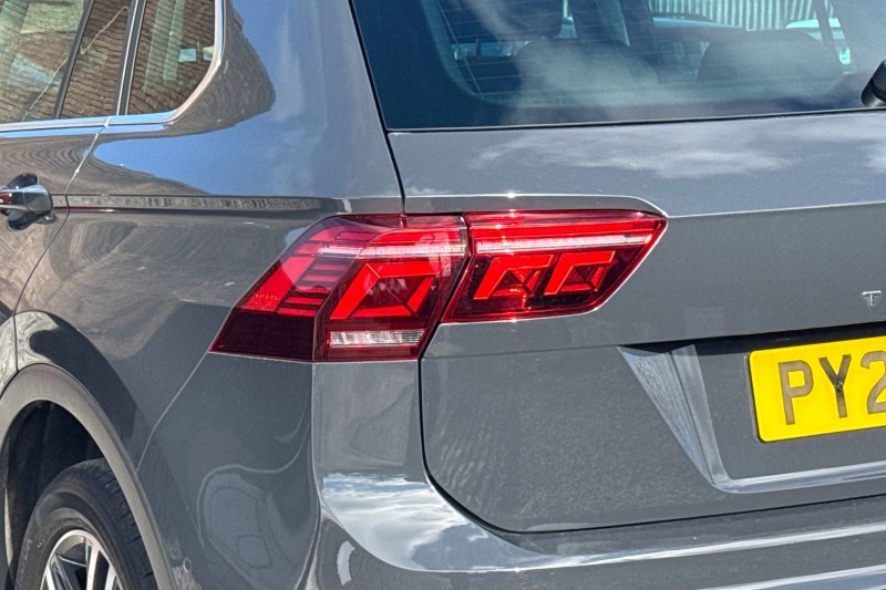 2023 (23) VOLKSWAGEN TIGUAN 2.0 TDI 4Motion Elegance 5dr DSG 5146569