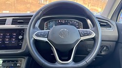 2023 (23) VOLKSWAGEN TIGUAN 2.0 TDI 4Motion Elegance 5dr DSG 5146548