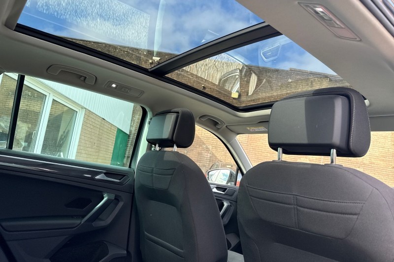 2023 (23) VOLKSWAGEN TIGUAN 2.0 TDI 4Motion Elegance 5dr DSG 5146540