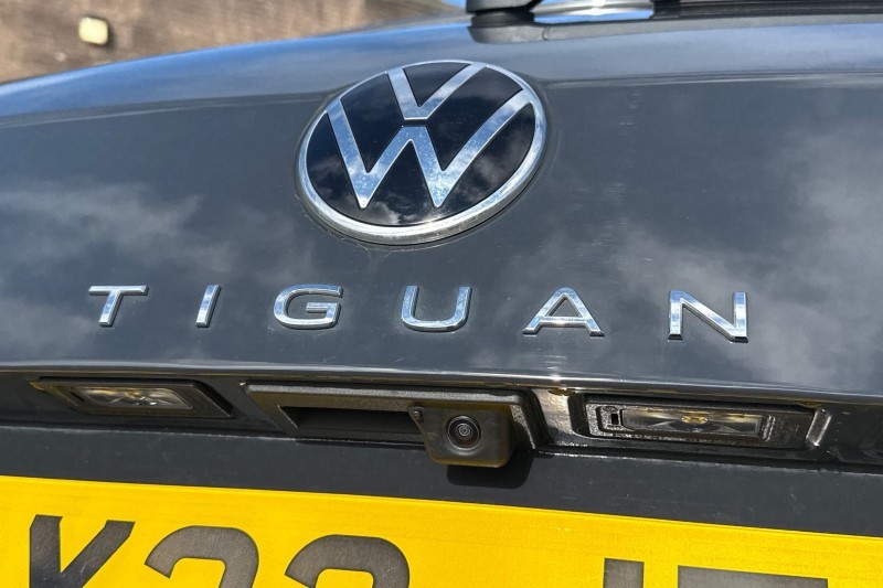 2023 (23) VOLKSWAGEN TIGUAN 2.0 TDI 4Motion Elegance 5dr DSG 5146571