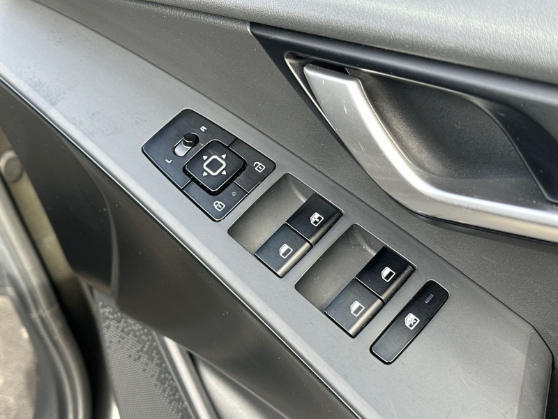 2022 (72) KIA NIRO 1.6 GDi Hybrid 2 5dr DCT 5186476