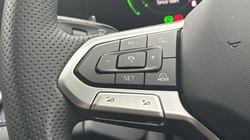 2025 (75) VOLKSWAGEN TIGUAN 1.5 TSI 272 eHybrid R-Line 5dr DSG 5161342