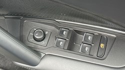 2025 (75) VOLKSWAGEN TIGUAN 1.5 TSI 272 eHybrid R-Line 5dr DSG 5161337