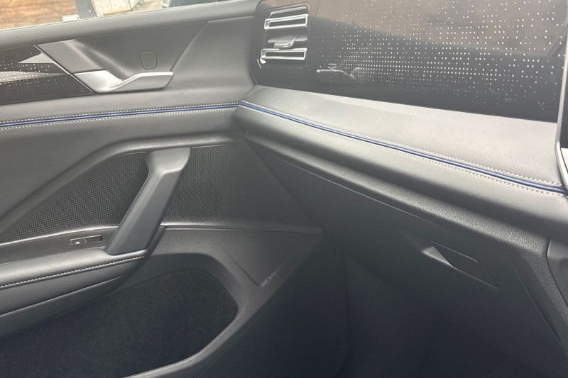 2025 (75) VOLKSWAGEN TIGUAN 1.5 TSI 272 eHybrid R-Line 5dr DSG 5161353