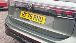 2025 (75) VOLKSWAGEN TIGUAN 1.5 TSI 272 eHybrid R-Line 5dr DSG 5161365