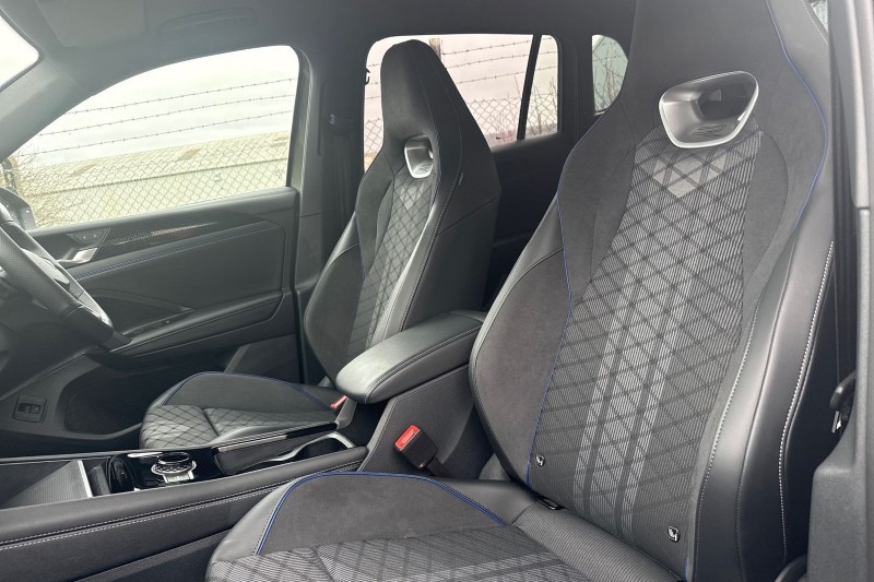 2025 (75) VOLKSWAGEN TIGUAN 1.5 TSI 272 eHybrid R-Line 5dr DSG 5161356