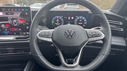2025 (75) VOLKSWAGEN TIGUAN 1.5 TSI 272 eHybrid R-Line 5dr DSG 5161341