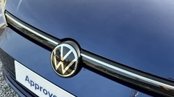 2022 (72) VOLKSWAGEN GOLF 2.0 TDI Life 5dr 5205019