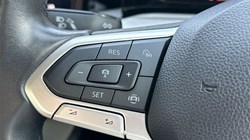 2022 (72) VOLKSWAGEN GOLF 2.0 TDI Life 5dr 5205005