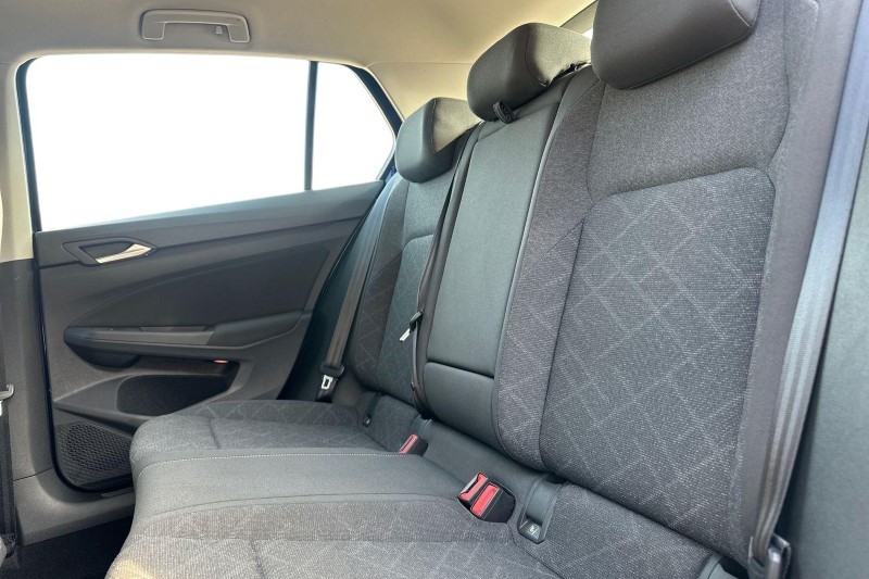 2022 (72) VOLKSWAGEN GOLF 2.0 TDI Life 5dr 5204991