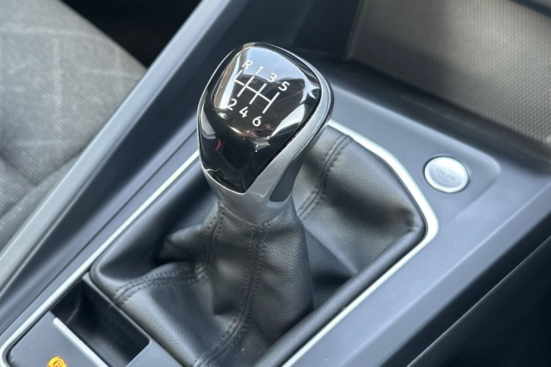 2022 (72) VOLKSWAGEN GOLF 2.0 TDI Life 5dr 5205014