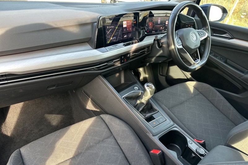 2022 (72) VOLKSWAGEN GOLF 2.0 TDI Life 5dr 5205016