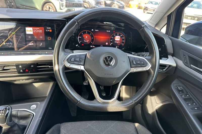 2022 (72) VOLKSWAGEN GOLF 2.0 TDI Life 5dr 5205008