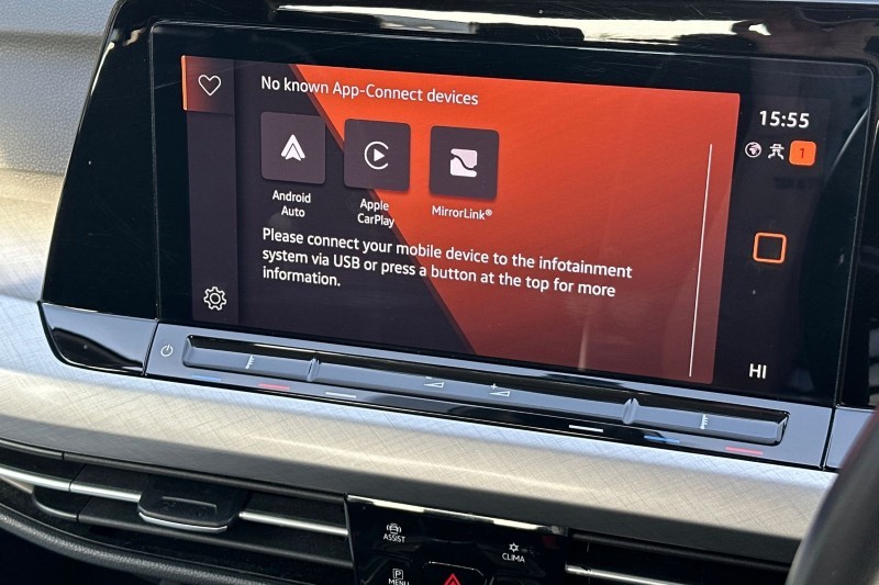 2022 (72) VOLKSWAGEN GOLF 2.0 TDI Life 5dr 5205011