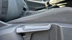 2022 (72) VOLKSWAGEN GOLF 2.0 TDI Life 5dr 5205001