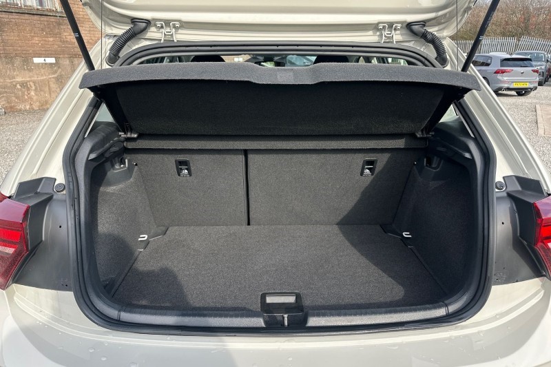 2021 (71) VOLKSWAGEN POLO 1.0 Life 5dr 5139437