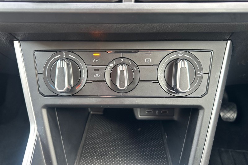 2021 (71) VOLKSWAGEN POLO 1.0 Life 5dr 5139431