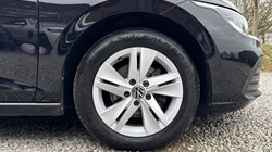 2022 (72) VOLKSWAGEN GOLF 2.0 TDI Life 5dr 5191805