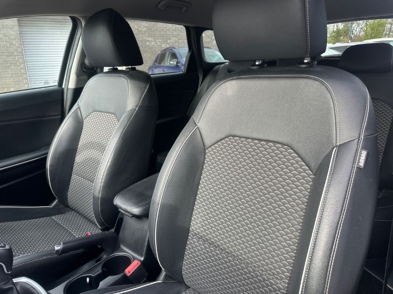 2023 (72) KIA CEED 1.5T GDi ISG 3 5dr 5275843