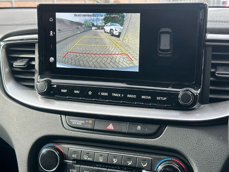 2023 (72) KIA CEED 1.5T GDi ISG 3 5dr 5275838