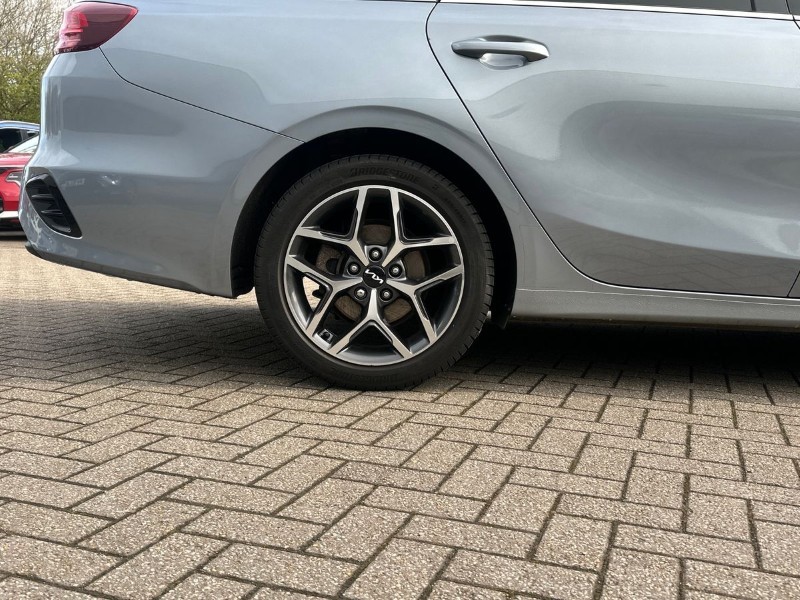 2023 (72) KIA CEED 1.5T GDi ISG 3 5dr 5275822