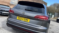 2023 (23) VOLKSWAGEN TOUAREG 3.0 V6 TDI 4Motion R-Line 5dr Tip Auto 5217059
