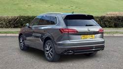 2023 (23) VOLKSWAGEN TOUAREG 3.0 V6 TDI 4Motion R-Line 5dr Tip Auto 5217021