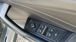 2025 (25) VOLKSWAGEN T-ROC 1.5 TSI R-Line 5dr DSG 5196694