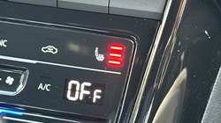 2025 (25) VOLKSWAGEN T-ROC 1.5 TSI R-Line 5dr DSG 5196709