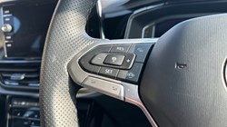 2025 (25) VOLKSWAGEN T-ROC 1.5 TSI R-Line 5dr DSG 5196699