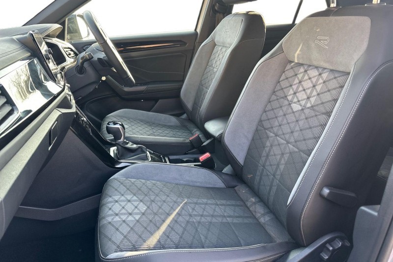 2025 (25) VOLKSWAGEN T-ROC 1.5 TSI R-Line 5dr DSG 5196684