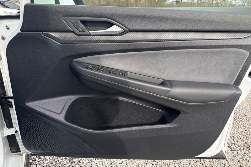 2021 (71) VOLKSWAGEN GOLF 2.0 TDI 150 R-Line 5dr DSG 5118268