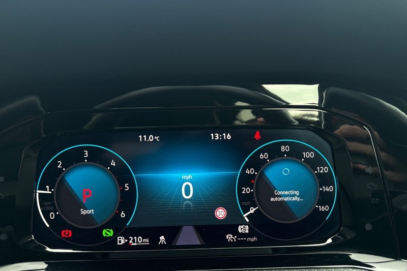 2021 (71) VOLKSWAGEN GOLF 2.0 TDI 150 R-Line 5dr DSG 5118277