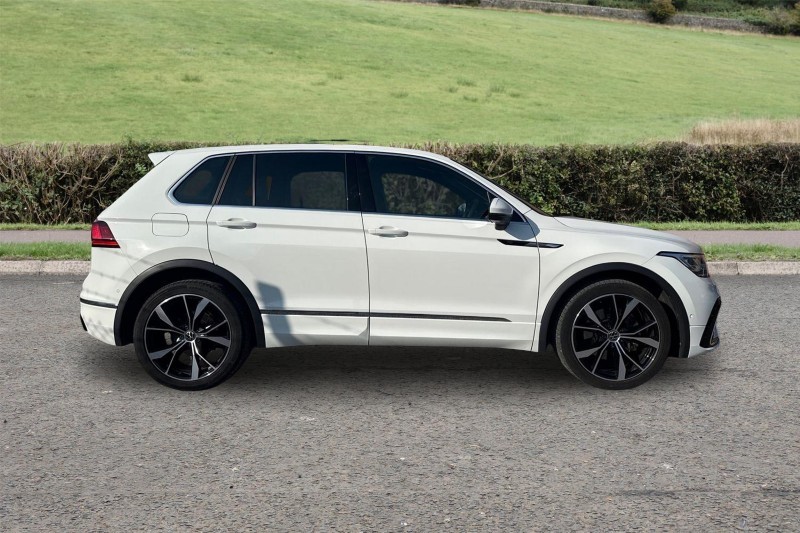 2022 (22) VOLKSWAGEN TIGUAN 2.0 TSI 4Motion R-Line 5dr DSG 5132918