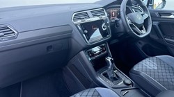 2022 (22) VOLKSWAGEN TIGUAN 2.0 TSI 4Motion R-Line 5dr DSG 5132944