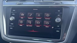 2022 (22) VOLKSWAGEN TIGUAN 2.0 TSI 4Motion R-Line 5dr DSG 5132934